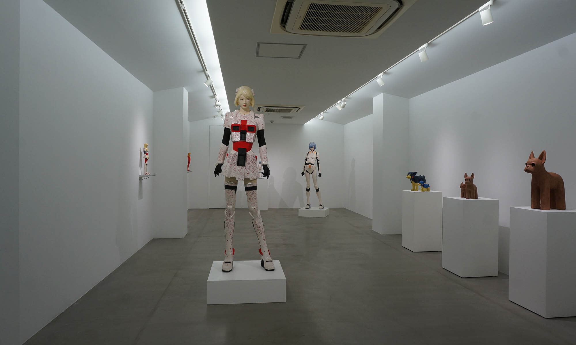 Yoshiaki Inoue Gallery